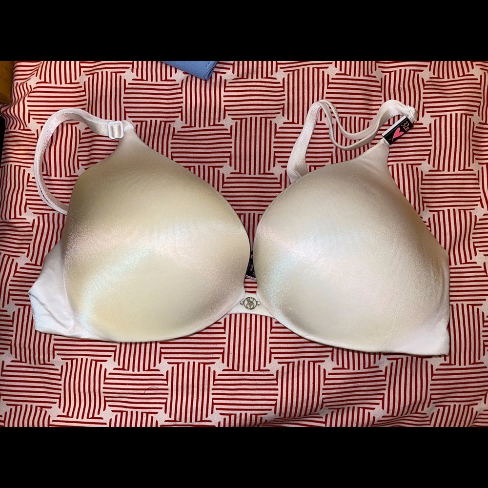 Victoria’s Secret so obsessed push up bra